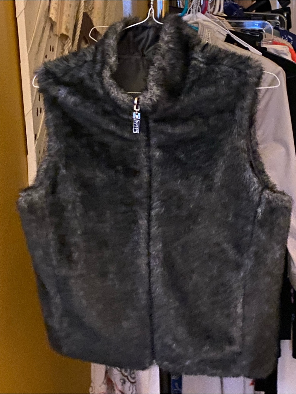 Guess Reversible Sleeveless Vest